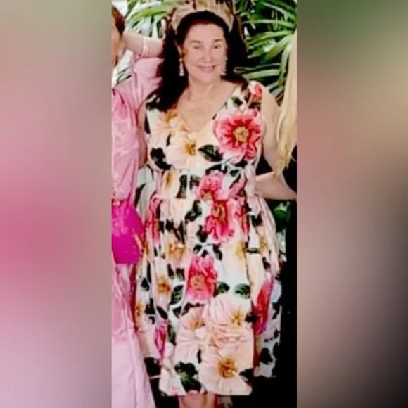 Dolce & Gabanna Floral V-Neck Cotton Sundress - Picture 12 of 14